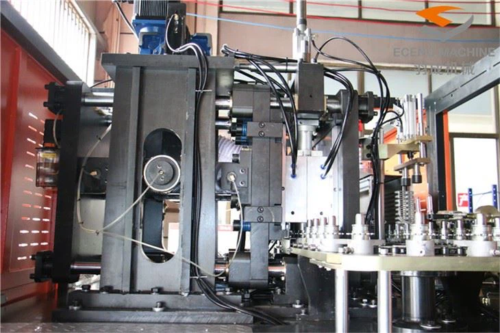 Two Cavity Plastic Bottle Blowing Machine